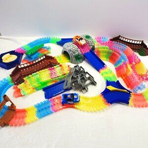 Twister Tracks Neon Glow-In-The-Dark Track 2 Vehicles Police Car Orange Car